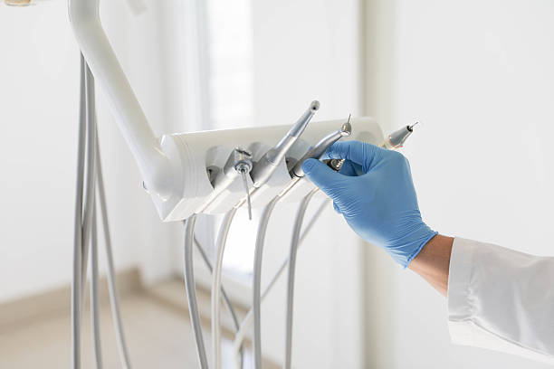 24/7 Emergency Tooth Extraction experts in Kansas, KS